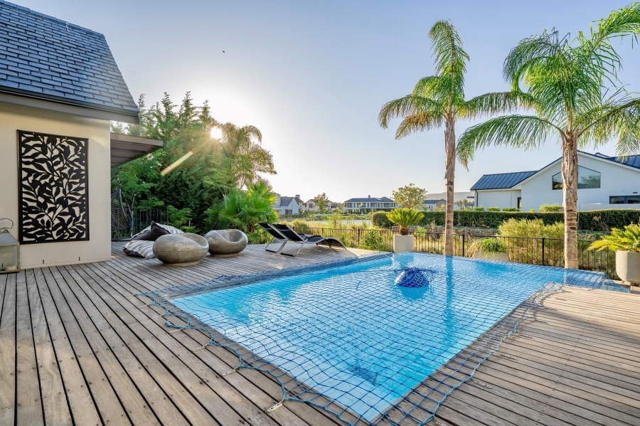 5 Bedroom Property for Sale in Pearl Valley at Val de Vie Western Cape